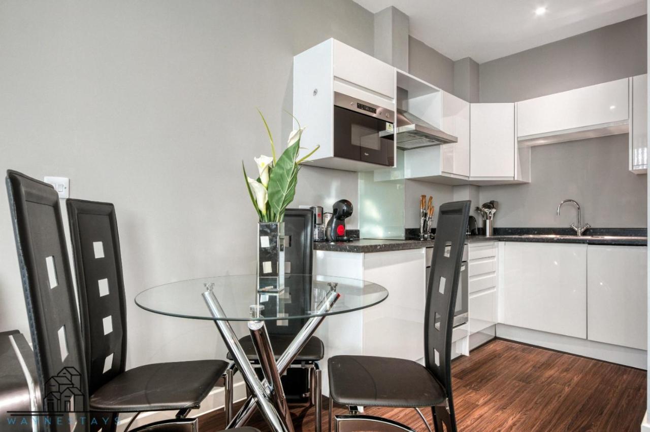 런던 Cosy 1-Bed By Heathrow Airport 아파트 외부 사진